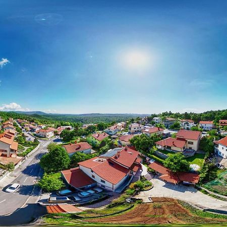 Hisa Idej Lägenhet Sežana Exteriör bild