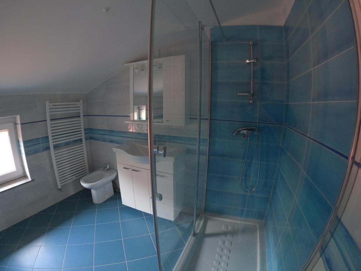 Hisa Idej Lägenhet Sežana Exteriör bild
